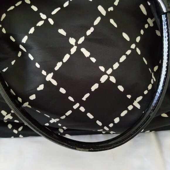 Kate Spade Sew Be It Stevie Black & White Nylon Shoulder or Diaper Baby Bag - Picture 7 of 16